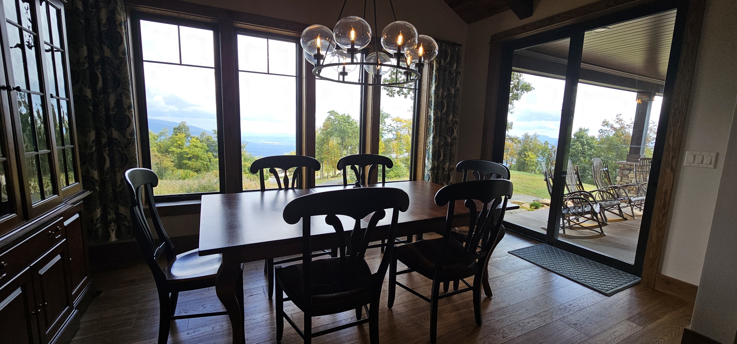 dining room table with view to the mountains